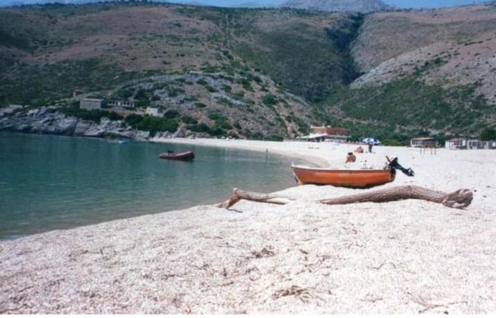 Areti Rooms Hotel Himare Exterior foto