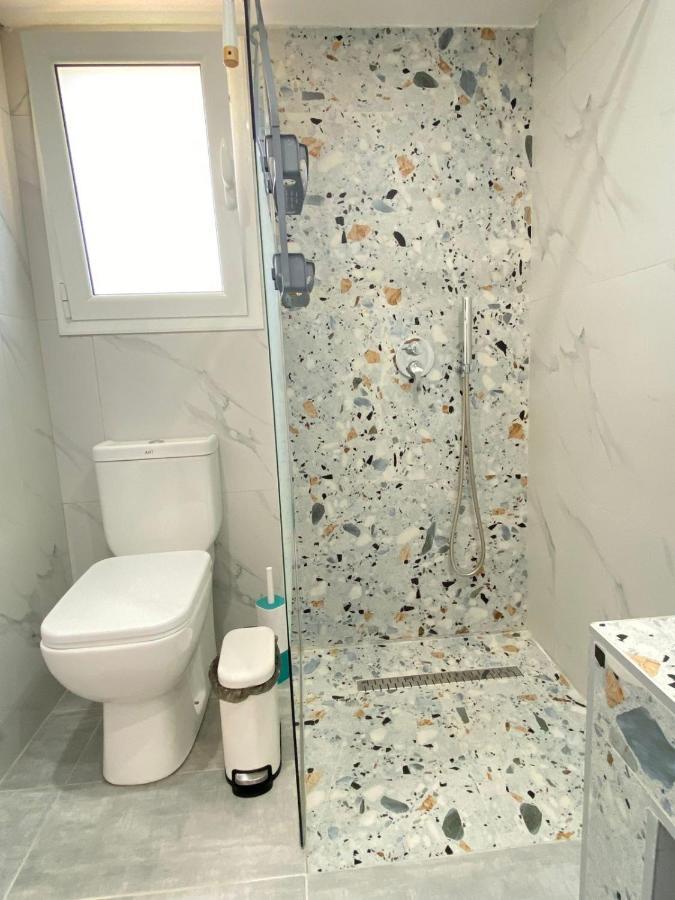 Areti Rooms Hotel Himare Exterior foto